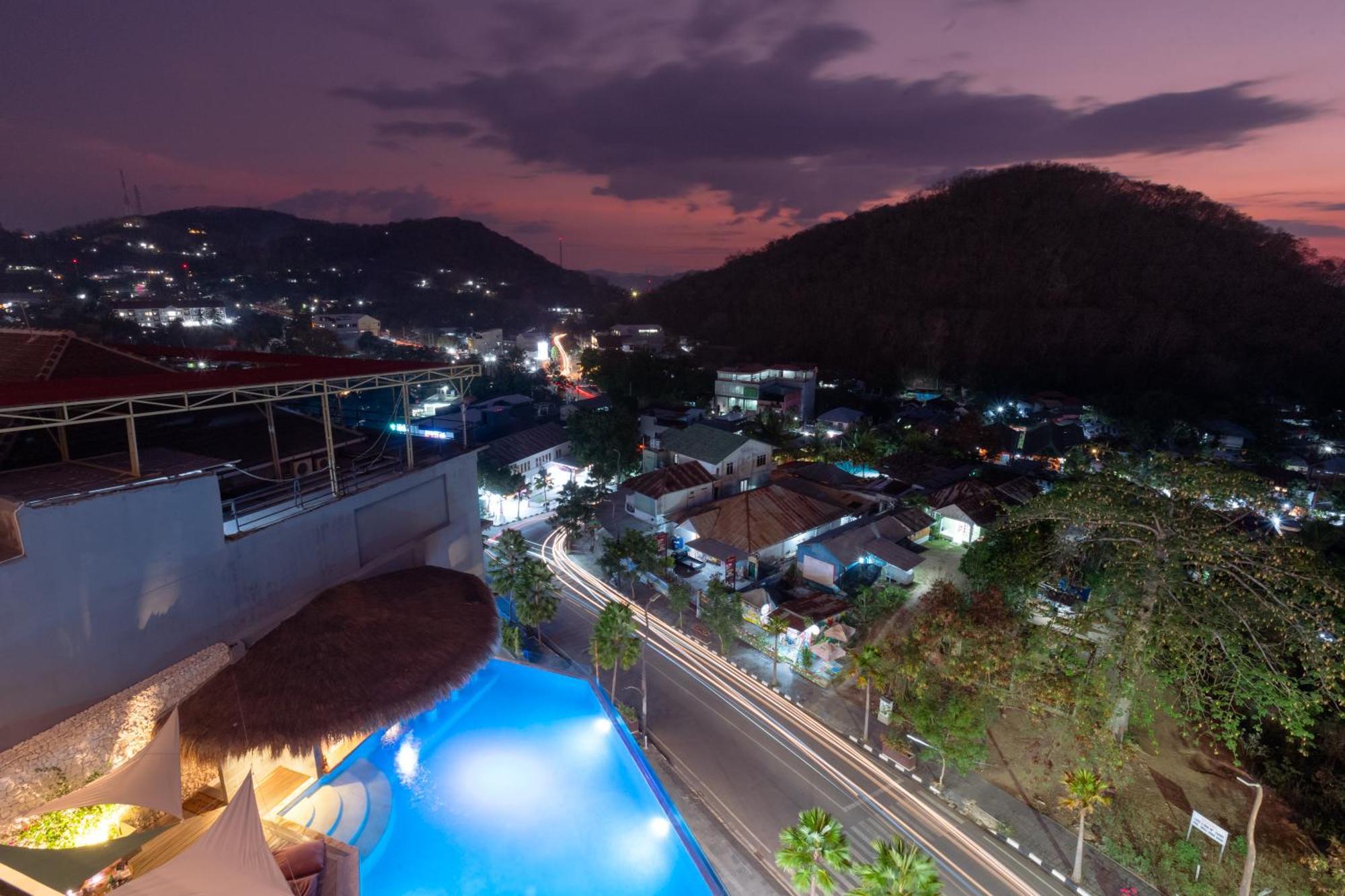 Zasgo Hotel Labuan Bajo Zewnętrze zdjęcie