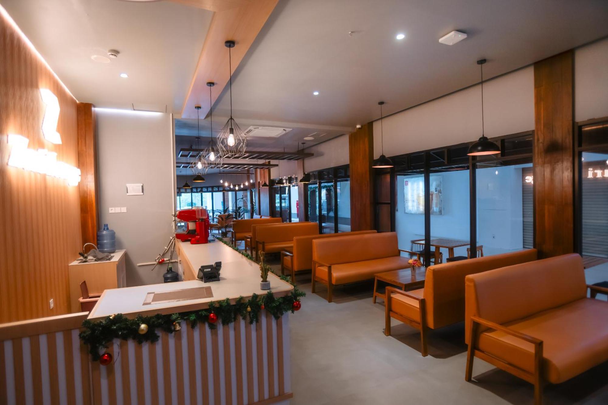 Zasgo Hotel Labuan Bajo Zewnętrze zdjęcie